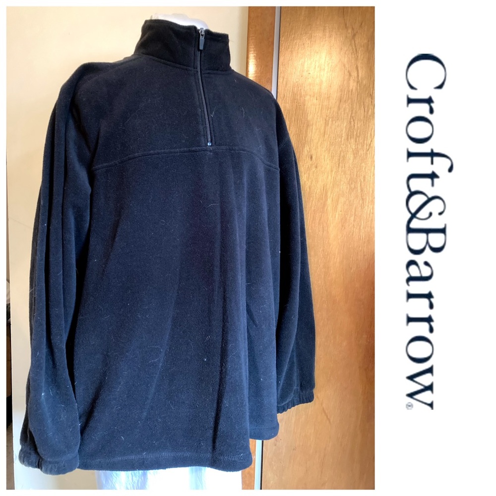 Large Black Fleece Croft & Barrow 1/4 zip up